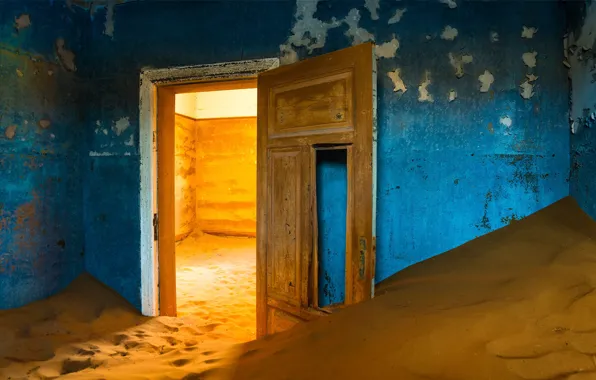 Картинка песок, дом, дверь