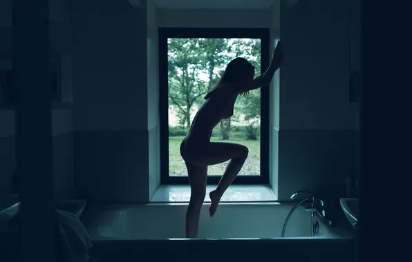 Erotic, Rebecca Bagnol, Kim Akrich