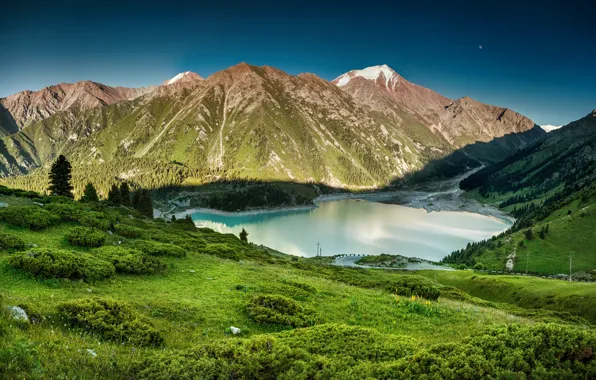 Картинка forest, mountains, lake, Body Of Water