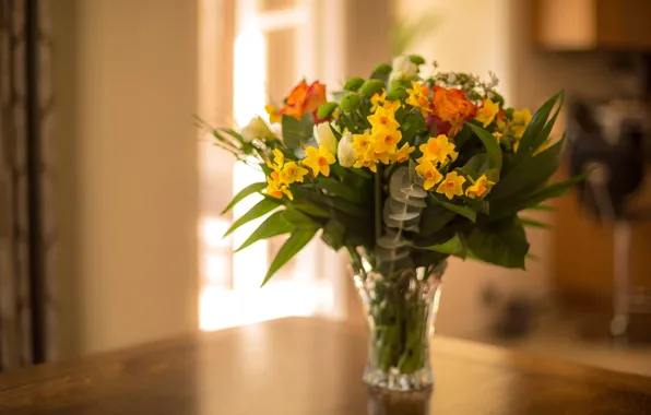 Розы, букет, нарциссы