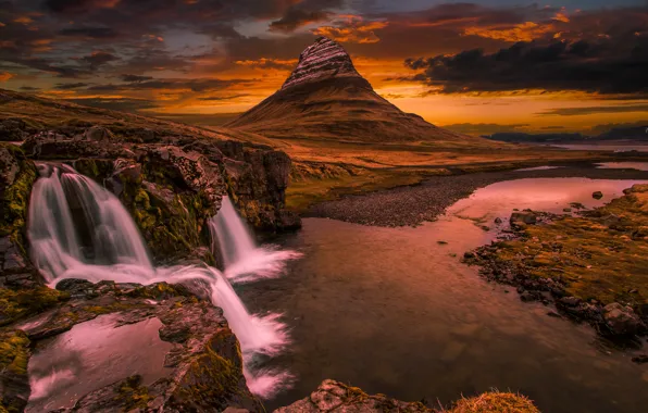 Картинка небо, облака, гора, водопад, Исландия, Kirkufel