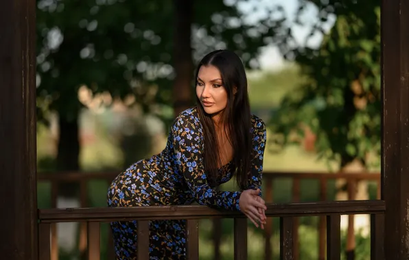 Девушка, милая, модель, Беседка, брюнетка, Обои, красивая, Sexy
