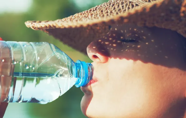 Картинка hat, water, lips, bottle
