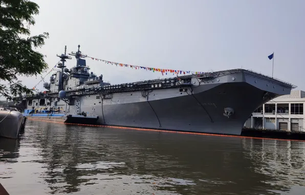 Wasp-class amphibious assault ship, • new york city • NEW YORK • New - York, …