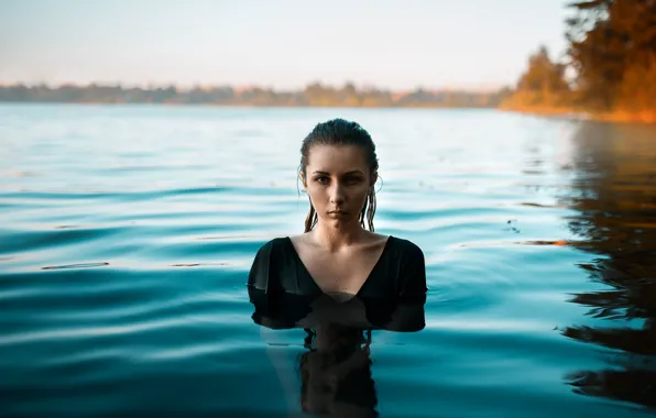 Картинка girl, wet, long hair, photo, photographer, water, lake, model