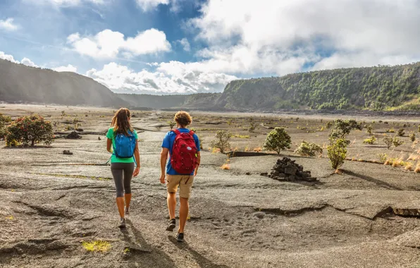 Картинка Девушка, Горы, Гавайи, Парень, Двое, Hawaii, Big Island, Большой остров