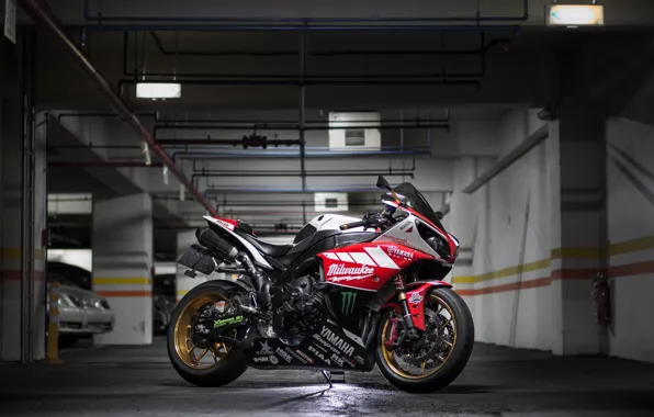 Red, white, yamaha, parking, yzf-r1