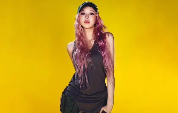 Music, Giselle, aespa, K-Pop singer, Yellow background