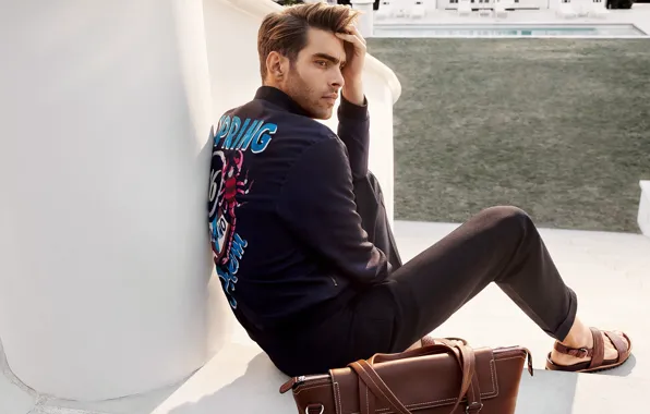 Взгляд, поза, лестница, мужчина, Jon Kortajarena