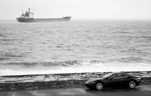 Море, машина, побережье, Maserati, танкер, чёрнобелый, granturismo