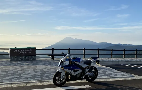 Картинка sky, bmw, S1000RR