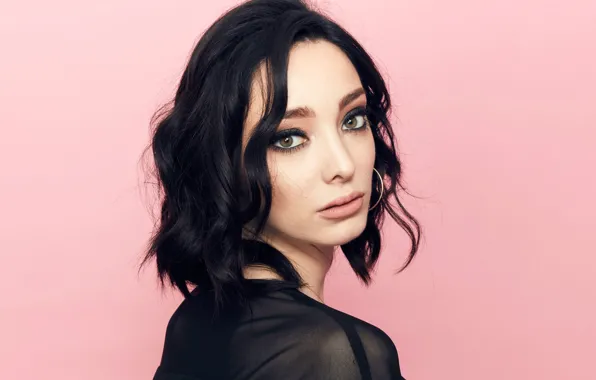 Взгляд, поза, макияж, актриса, Emma Dumont, Эмма Дюмон