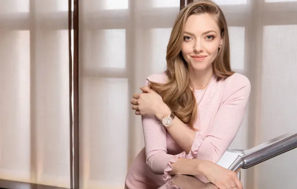 Взгляд, девушка, поза, платье, актриса, блондинка, красивая, Amanda Seyfried