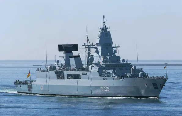 Фрегат, ВМС Германии, FGS Hamburg