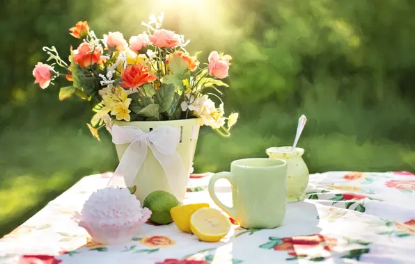 Цветы, чашка, ваза, пирожное, лимоны, скатерть, cтол
