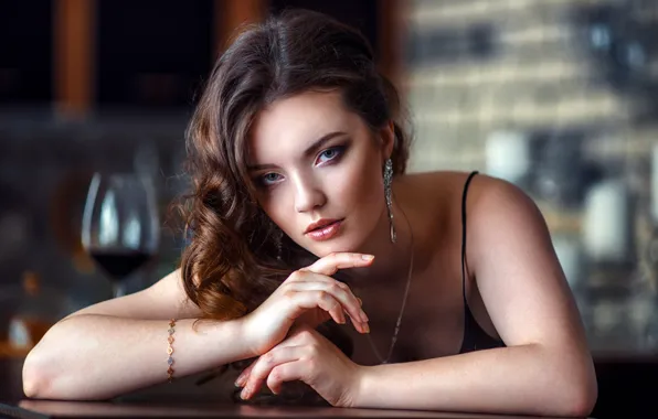 Картинка лицо, красотка, за столом, прическа, боке, Sergey Kalabushkin, макияж, Соня