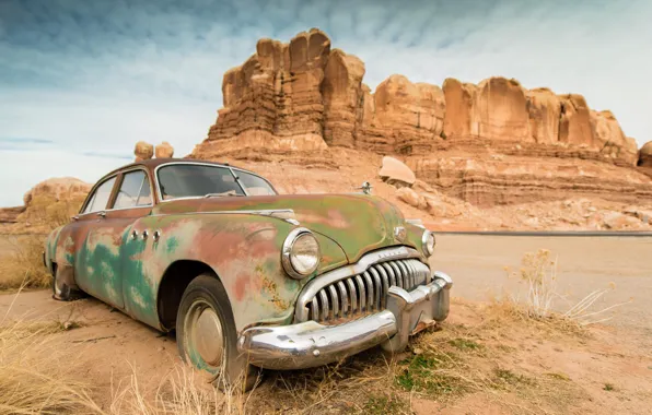 Картинка машина, авто, горы, ретро, пустыня, каньон