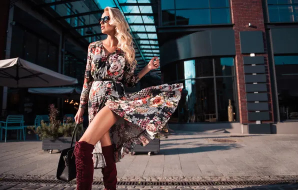 Картинка girl, dress, beautiful, model, blonde, gorgeous, boots