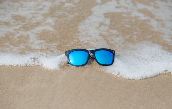 Картинка песок, море, пляж, лето, отдых, очки, summer, beach