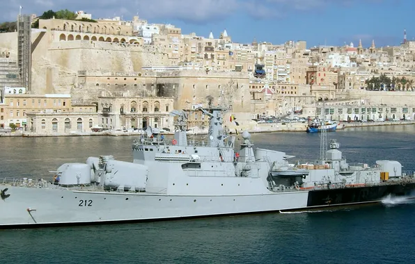 Корвет, ВМС Египта, визит на Мальту, Al Hani