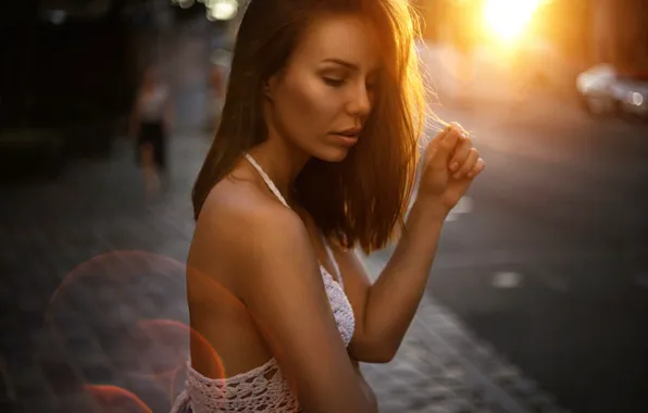 Девушка, солнце, город, улица, губки, Golden hour
