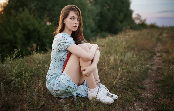Картинка dress, nature, woman, young, beautiful, model, long-haired, sneakers