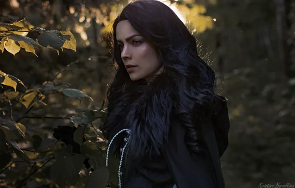 Лес, взгляд, девушка, лицо, волосы, косплей, чёрные волосы, The Witcher 3