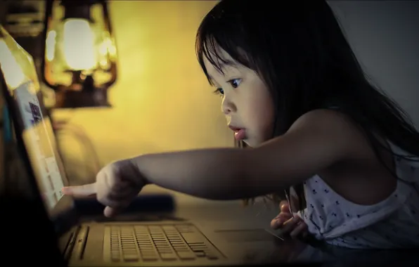 Girl, internet, children, kid, curious, Asian Beauty