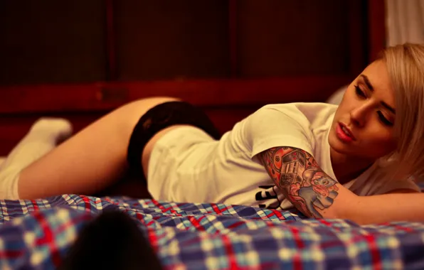 Girl, woman, model, tattoo, blonde, bed, female, Alysha Nett