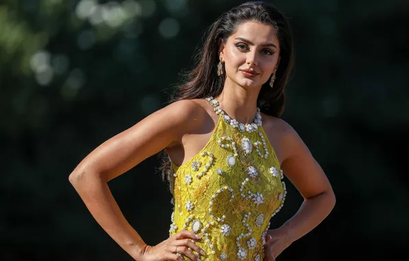 Model, Cannes Film Festival, Cannes, Mahlagha Jaberi