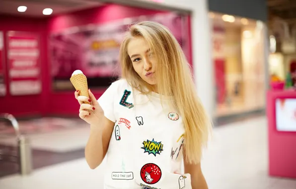 Картинка девушка, лицо, фон, волосы, губы, мороженое, Masha