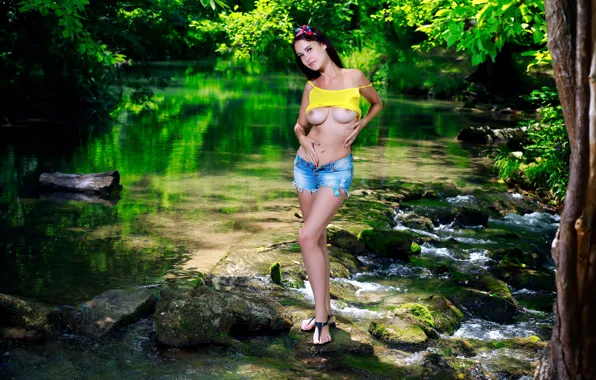 Blouse, river, nature, water, jeans, greenery, sandals, outdoor