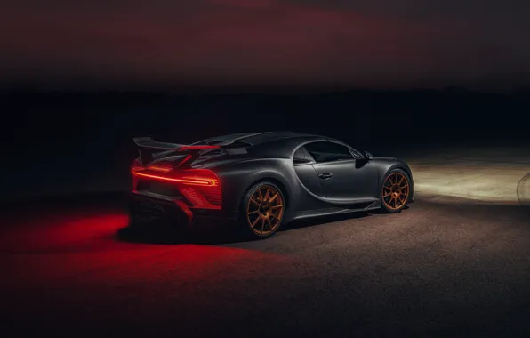 Картинка свет, ночь, Bugatti, Chiron, 2020, Chiron Pur Sport