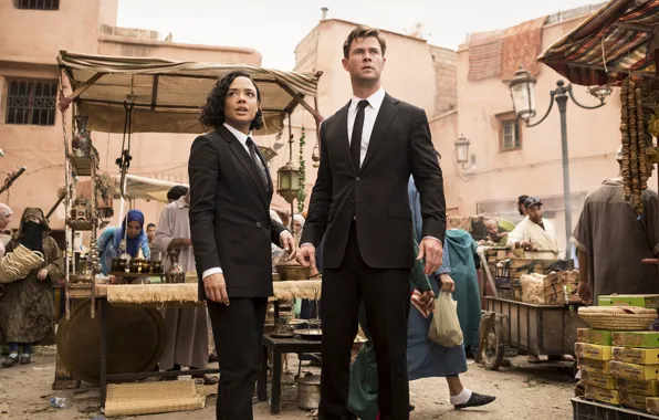 Девушка, мужчина, Chris Hemsworth, Tessa Thompson, Люди в черном, Men in Black International