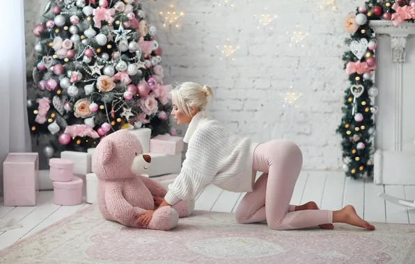 Девушка, поза, настроение, медведь, Новый год, ёлка, свитер, плюшевый мишка