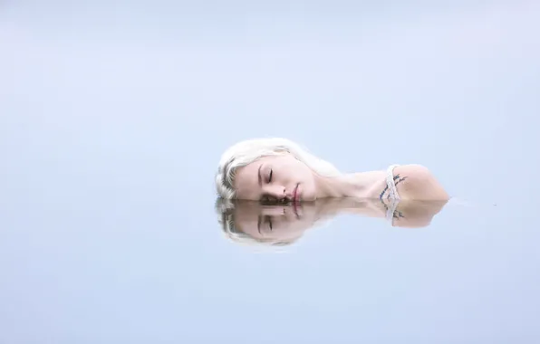 Картинка вода, девушка, отражение
