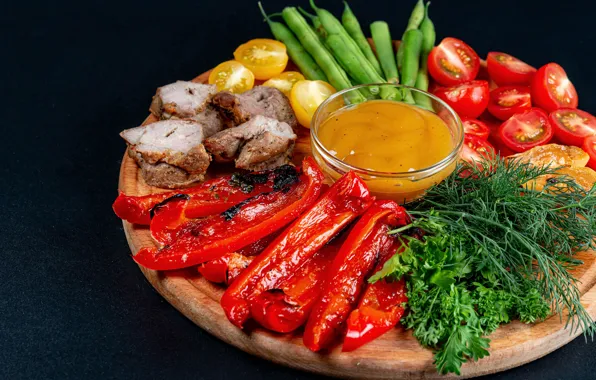 Зелень, укроп, мясо, доска, перец, овощи, соус, шашлыки