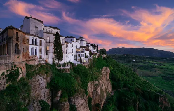 Картинка пейзаж, закат, горы, город, скалы, дома, ущелье, Испания
