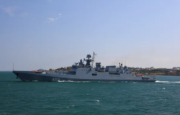 Фрегат, Севастополь, Адмирал Эссен