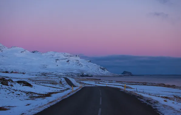 Картинка дорога, небо, облака, снег, вечер, Исландия, сиреневое