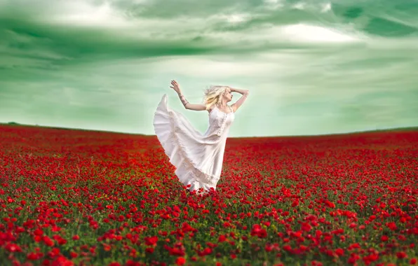 Картинка поле, девушка, цветы, настроение, маки, танец, платье, Vanessa Galway