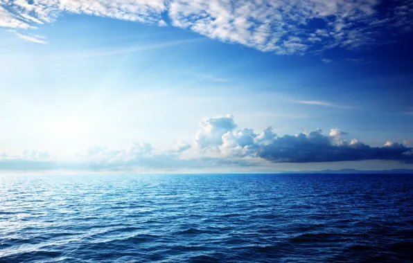 Картинка море, волны, небо, вода, облака, тучи, солнечный свет