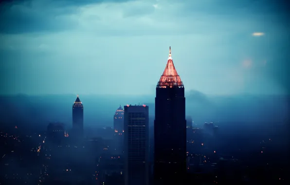 Картинка свет, город, огни, туман, высота, небоскребы, вечер