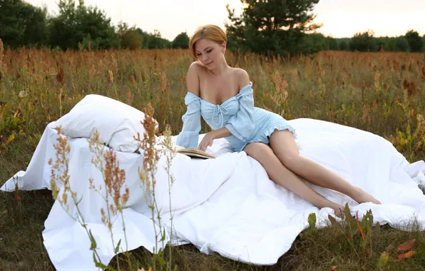 Cleavage, hot girl, trees, field, nature, boobs, short hair, model