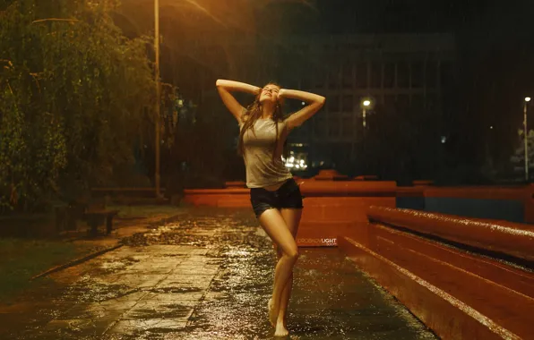 Девушка, дождь, улица, шорты, мокрая, Elena, Alexander Drobkov-Light