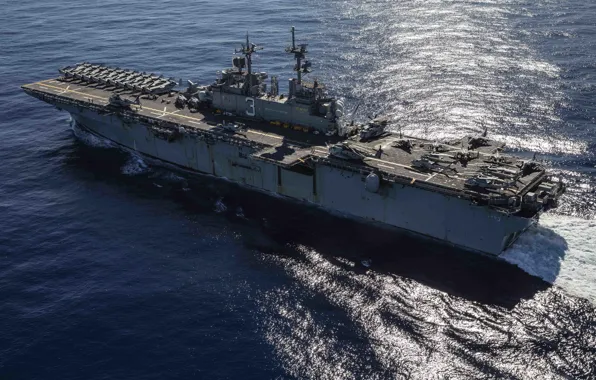 Ship, American, United States Navy, USS Kearsarge LHD 3