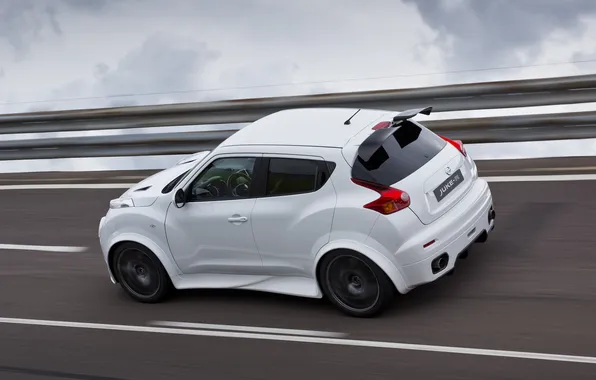Nissan, 2012, Juke-R, Nissan Juke-R, белый кузов