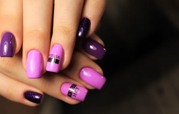 Colors, nails, shapes, sculpted