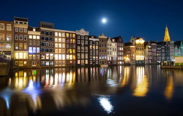 Картинка огни, отражение, луна, дома, зеркало, Амстердам, канал, лунный свет