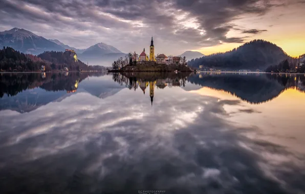 Небо, горы, озеро, отражение, остров, Словения, Lake Bled, Slovenia